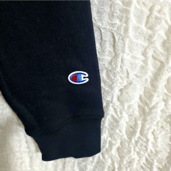 Champion Black Swester Hoodie Size Large ( Girls ) - Picture 6 of 9